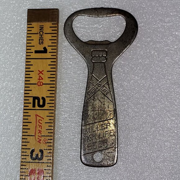 VINTAGE MILLER HIGH LIFE BOTTLE OPENER, 1940'S ERA - Picture 4 of 4